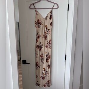 L'AGENCE Beige Floral Slip Maxi Dress with Rose and Rust Accents